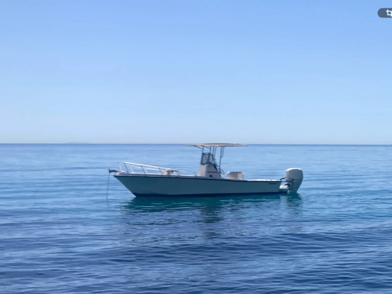 Charter a Mako 232 in Bastia on Samboat