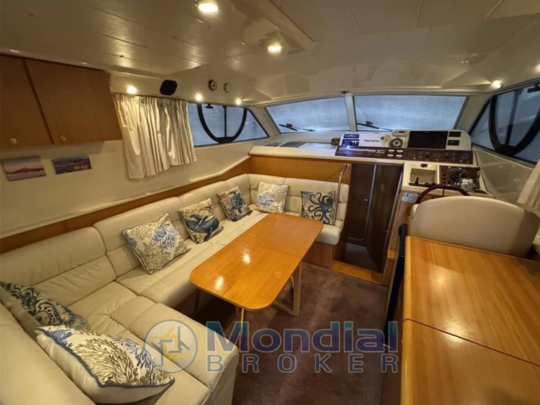 Hire Motorboat with or without skipper Mochi Craft Chioggia