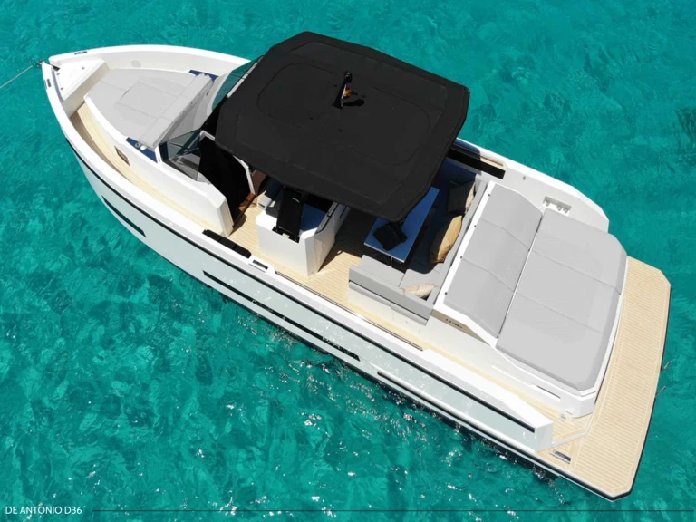 Charter a De Antonio d36 in Ibiza Town on Samboat
