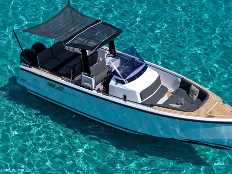 Yacht hire Ibiza Town cheap Fjord 38 Xpress