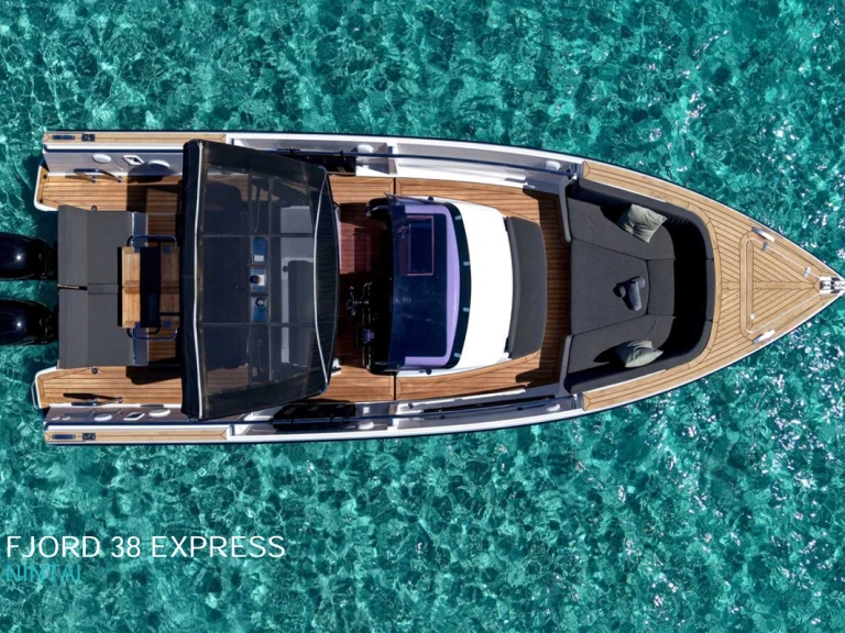 Yacht charter Ibiza Town - Fjord Fjord 38 Xpress on SamBoat