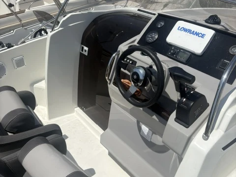 Jeanneau Cap Camarat 6.5 WA charter bareboat or skippered in  Sète