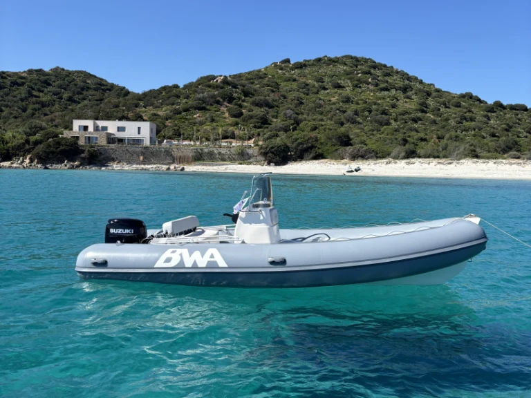Yacht charter Villasimius - Bwa California 550 on SamBoat