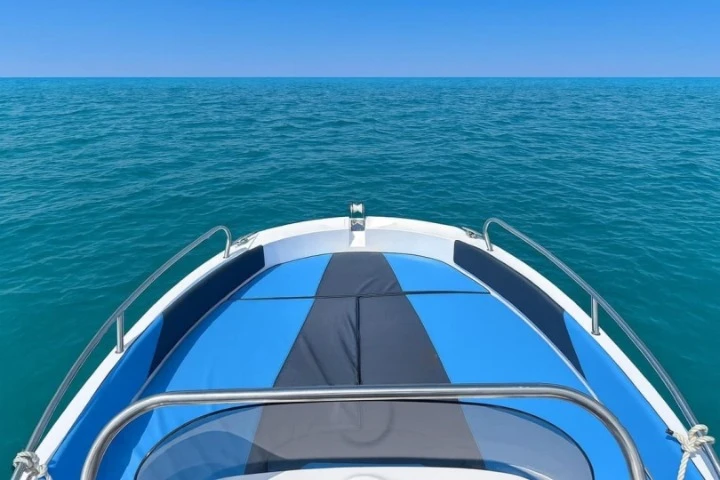 Motorboat to hire Palamós at the best price