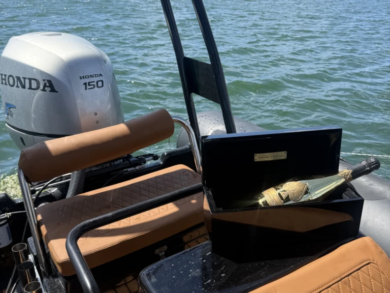 Hire RIB Zeppelin with a boat licence