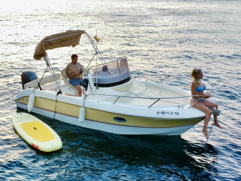 Charter a ASTUS BOATS 22 in Sant Antoni de Portmany on Samboat