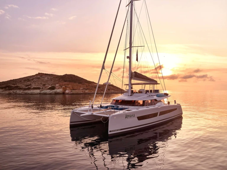 Hire a Fountaine Pajot Fountaine Pajot Alegria 67 (5 cab) Néa Péramos