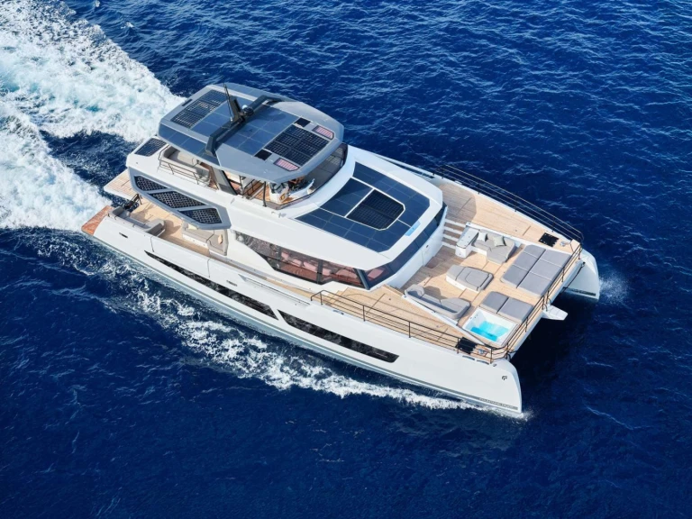 Yacht charter El Gouna - Fountaine Pajot Fountaine Pajot Power 80 (5 cab) on SamBoat