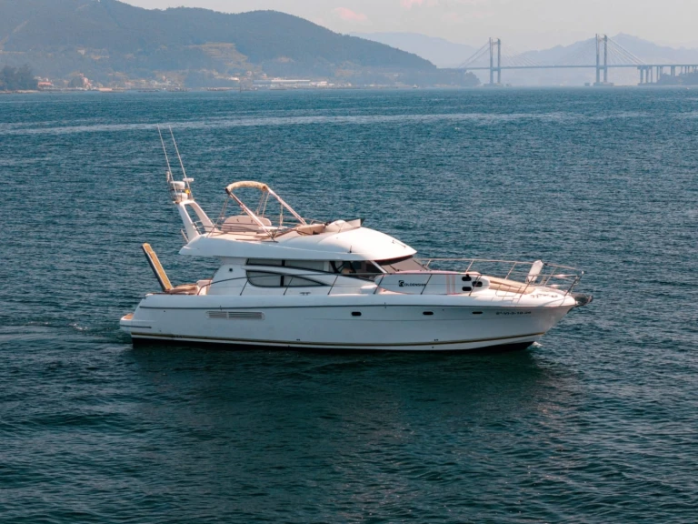 Jeanneau Prestige 460 Fly charter bareboat or skippered in  Vigo