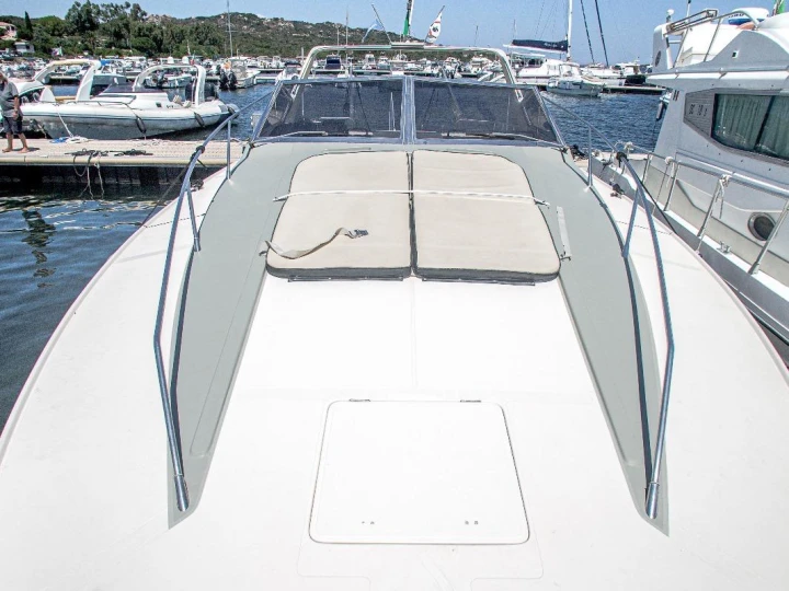 Hire a Riva Bravo 38 special Porto Pozzo