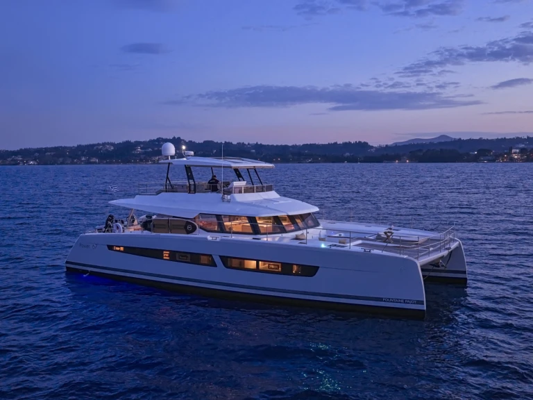 Yacht hire Gouvia cheap Fountaine Pajot Power Alegria 67 (5 cab)