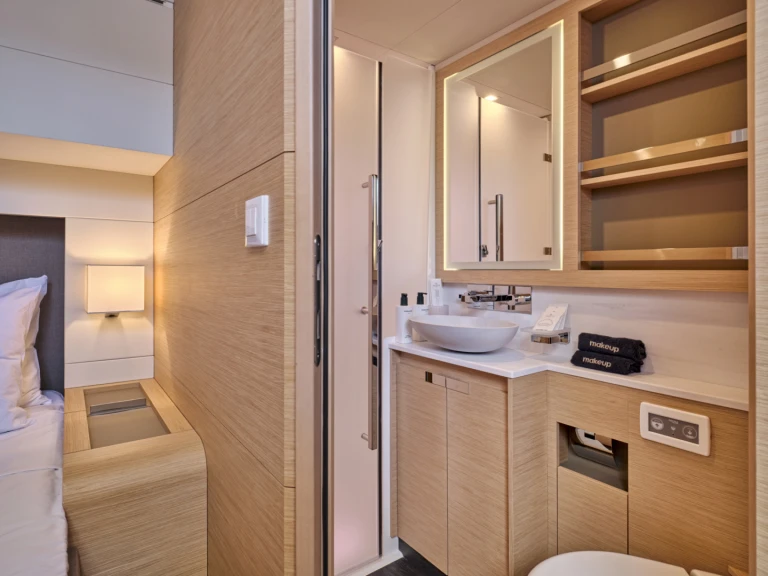 Luxury Yacht hire in Gouvia - Fountaine Pajot Fountaine Pajot Power Alegria 67 (5 cab)