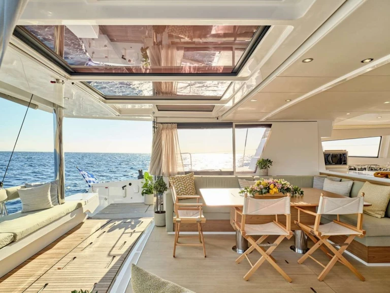 Hire a Bali Bali 5.4 Néa Péramos