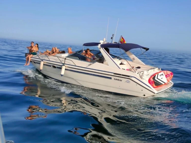 Hire a Glastron Riviera 350 IV Marbella