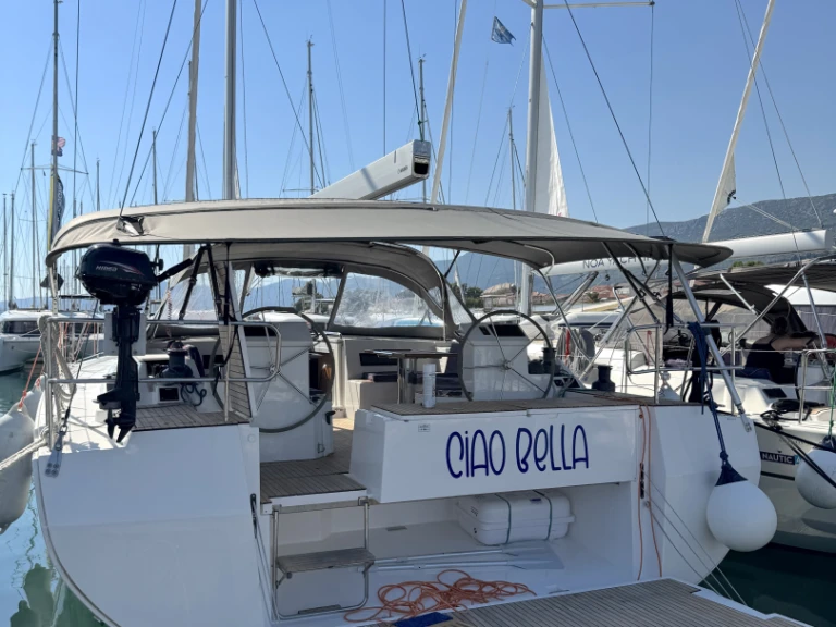 Yacht hire Kaštela cheap Bavaria C50 Holiday - 5 cab.