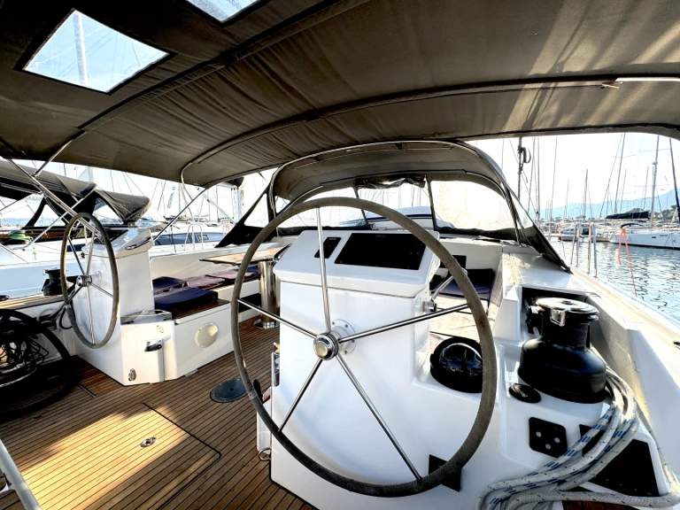 Hire Sailboat with or without skipper Bavaria Kaštela
