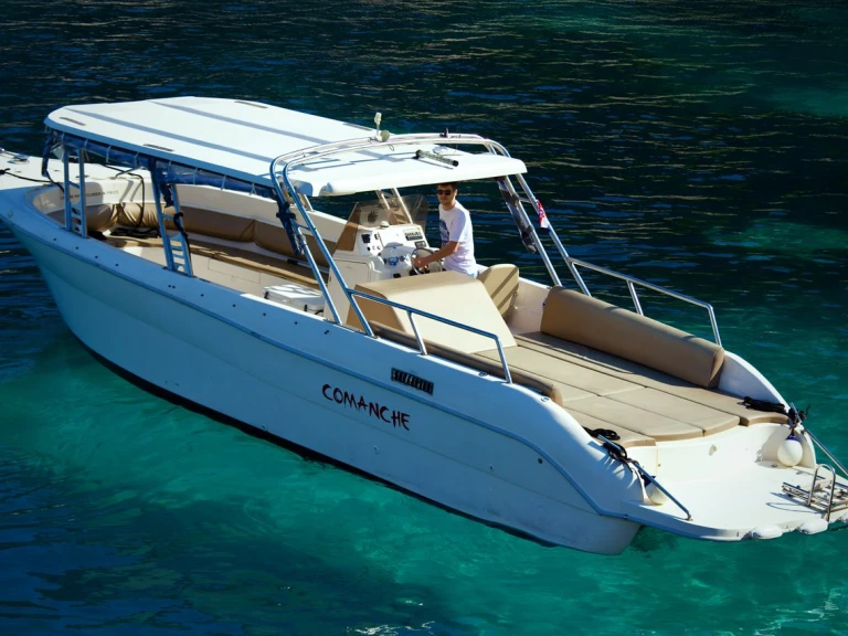 Yacht hire Hvar cheap Enzo 35