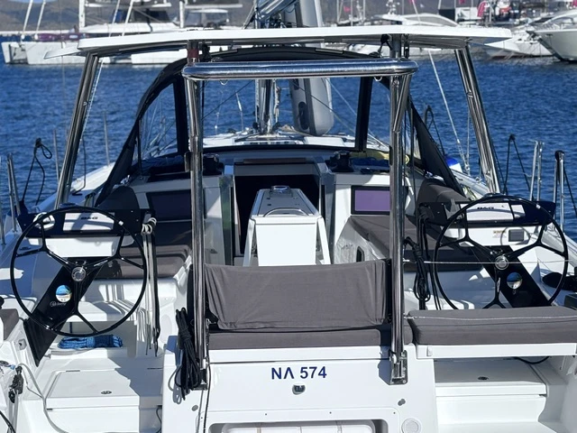 Yacht hire Lávrio cheap Dufour 44