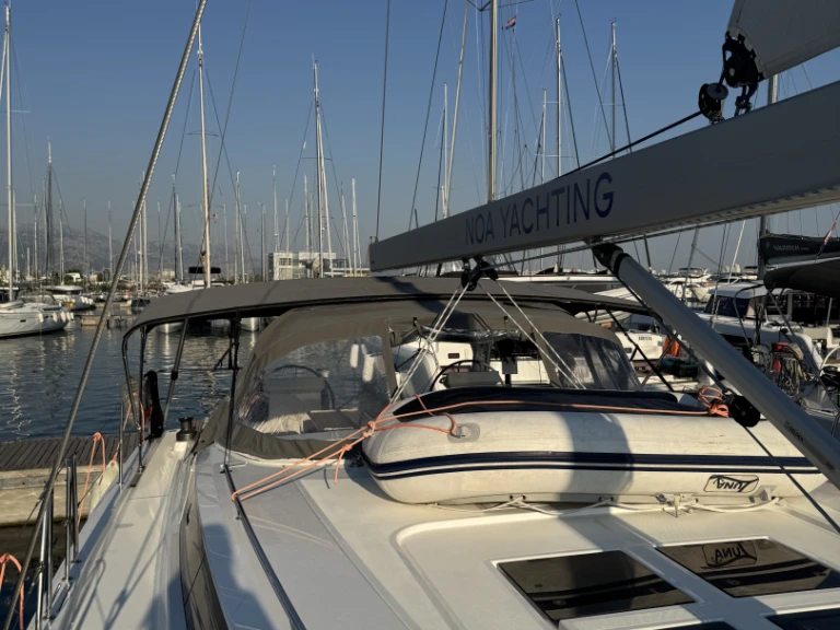 Sailboat to hire Kaštela at the best price