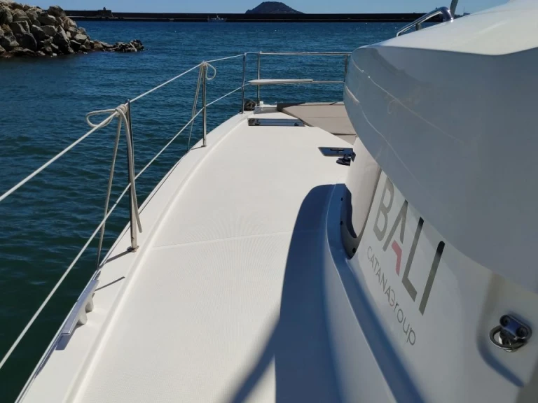Catamaran hire in Pozzuoli - Bali Bali Catsmart