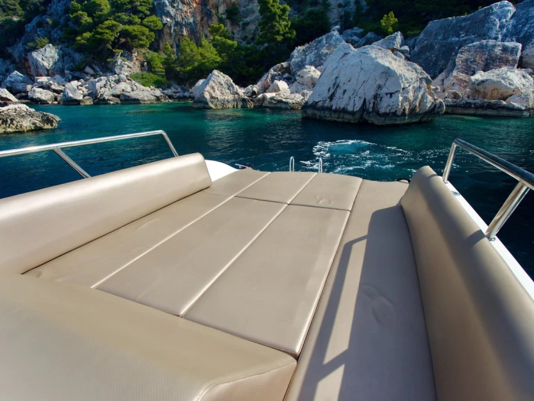 Hire a Aqua-Sport Enzo 35 Hvar