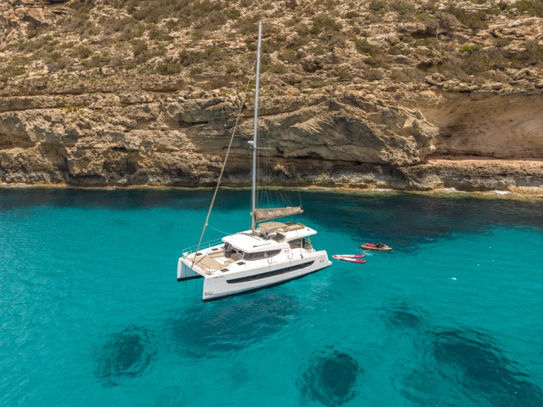 Catamaran to hire Ibiza Town at the best price