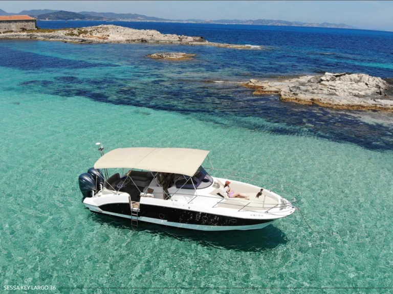 Hire Motorboat with or without skipper Sessa Marine Ibiza Town
