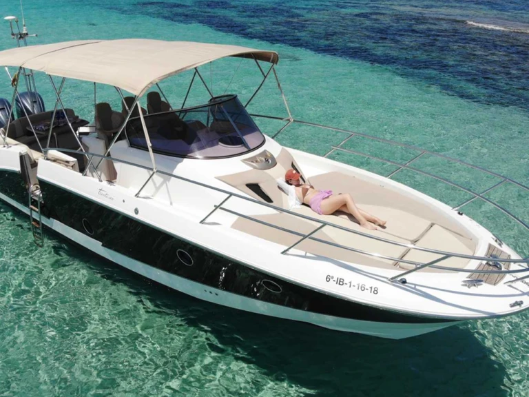 Yacht charter Ibiza Town - Sessa Marine Key Largo 36 on SamBoat