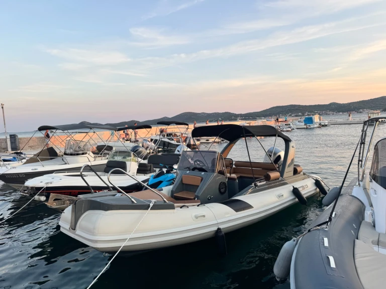 Charter a Solemar 22 in Biograd na Moru on Samboat