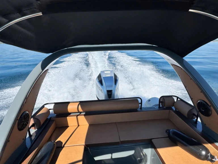 Hire RIB Solemar with a boat licence