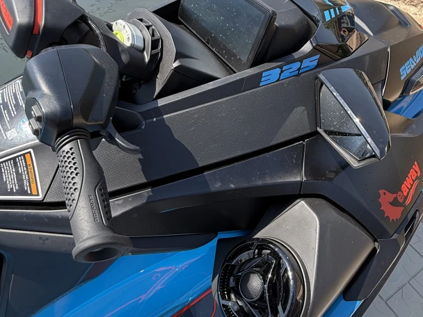 Hire Jet ski Sea-Doo with a boat licence