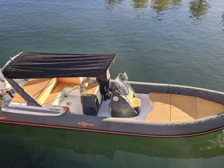 Hire RIB Altamarea with a boat licence
