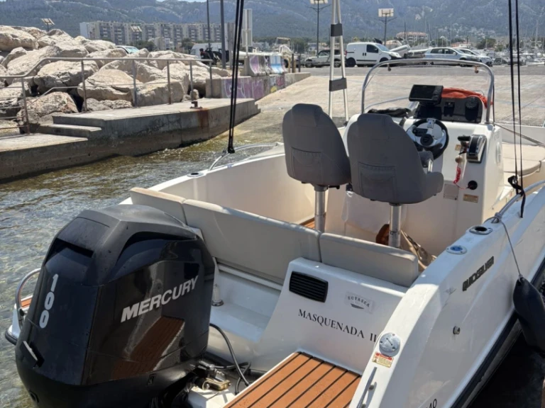 Hire Motorboat with or without skipper Quicksilver Marseille