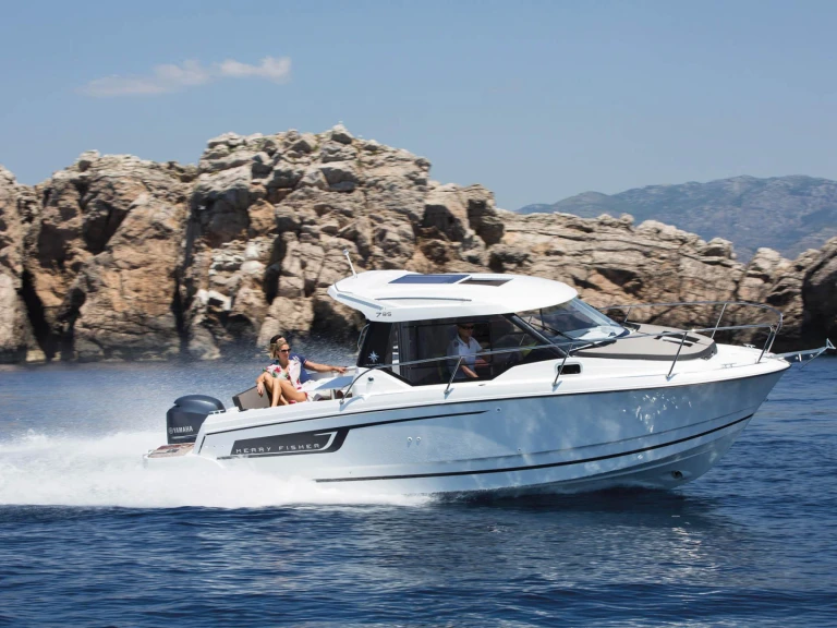 Yacht hire Split cheap Merry Fisher 795