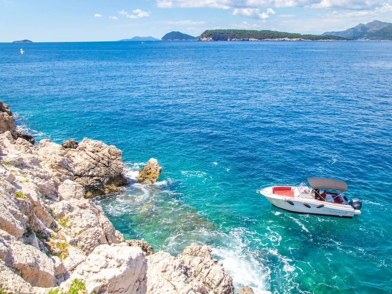 Yacht hire Dubrovnik cheap open 750