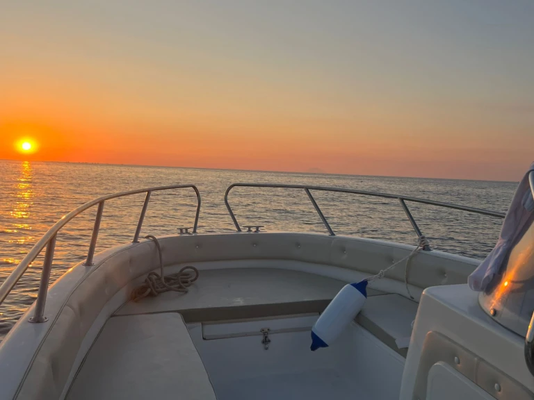Charter a Marinello Eden 22 in Messina on Samboat