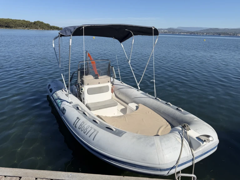 RIB to hire Six-Fours-les-Plages at the best price