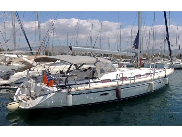 Charter a Bavaria Bavaria 50 in Alimos on Samboat