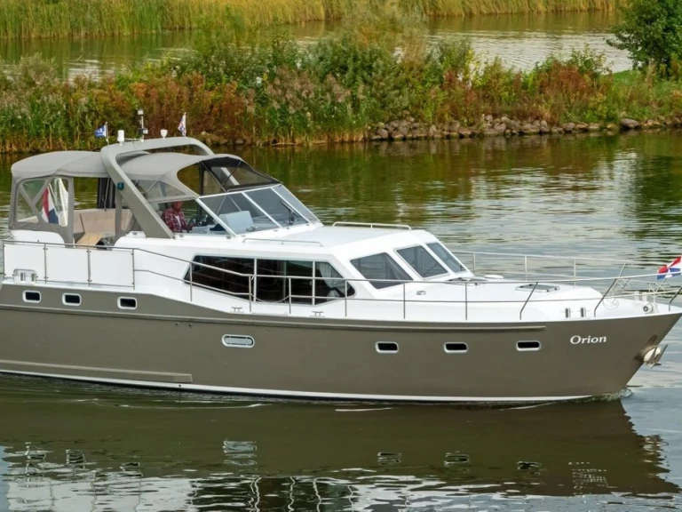 Yacht charter Akkrum -  Nowee Novi 42 on SamBoat