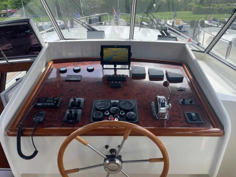 De Drait De Drait Impression 42 charter bareboat or skippered in  Akkrum