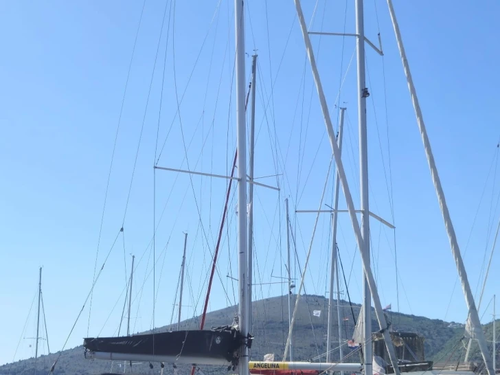 Hire Sailboat Hanse with a boat licence