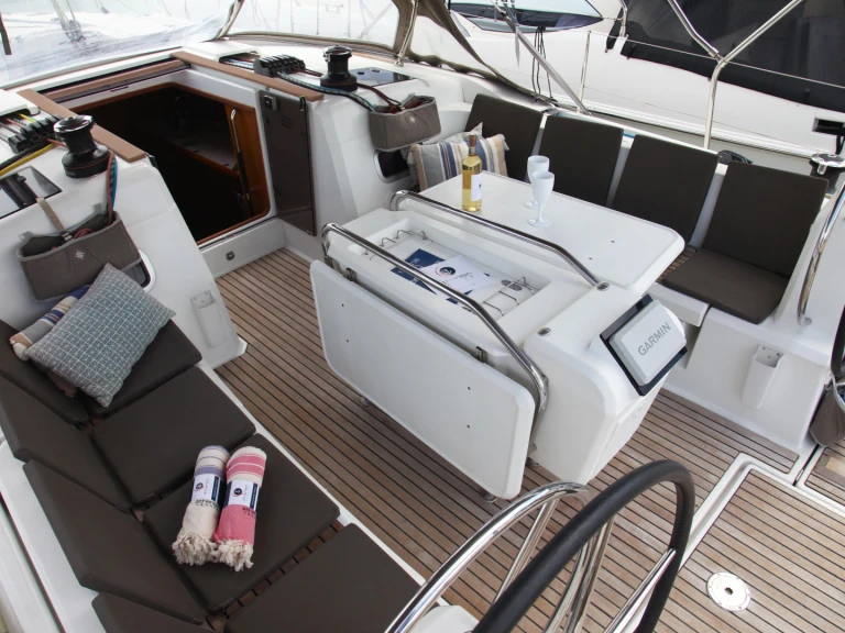 Sailboat hire in Benitses - Jeanneau Sun Odyssey 469