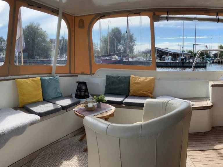 Yacht hire Akkrum cheap Barkas 1100