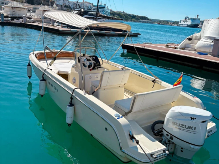 Invictus  Invictus 190 FX charter bareboat or skippered in  Mahon Port
