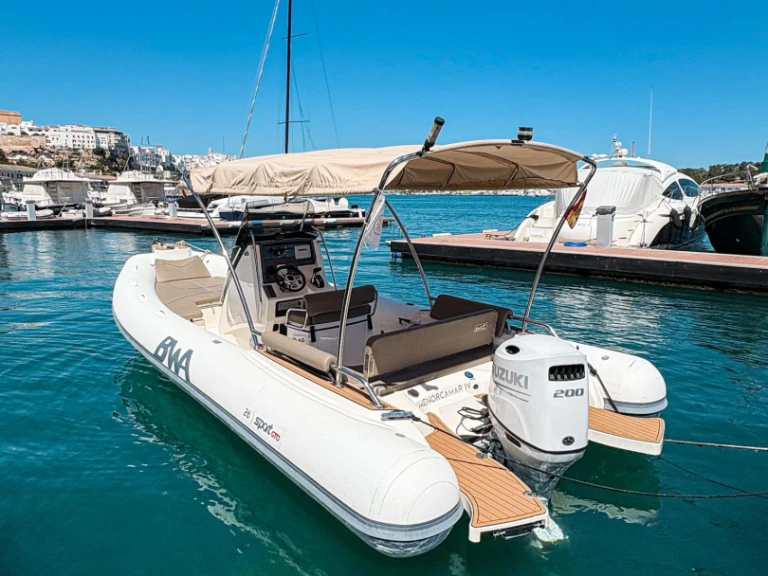 Hire RIB with or without skipper Bwa Mahón