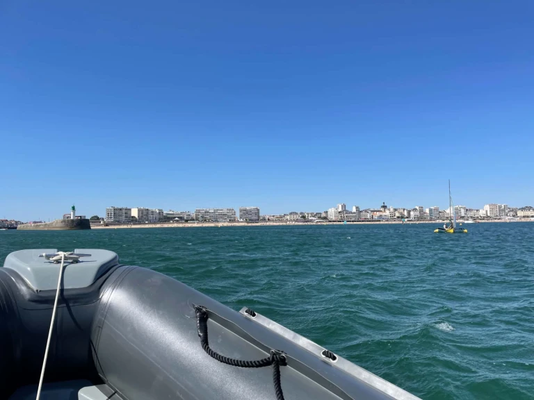 3D Tender 3D Tender 589 charter bareboat or skippered in  Les Sables-d'Olonne