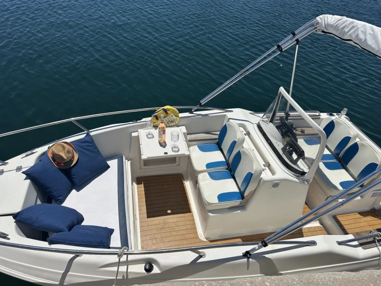 Hire Motorboat with or without skipper Quicksilver Carro