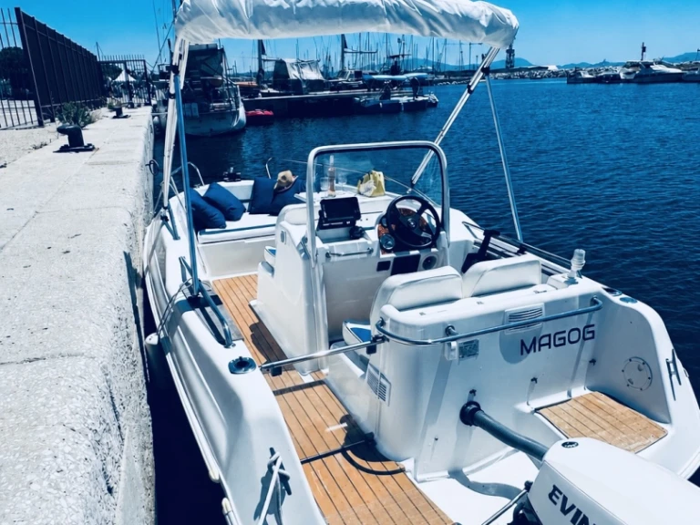Hire Motorboat with or without skipper Quicksilver Carro