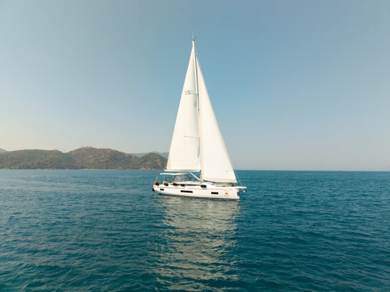 Sailboat to hire Fethiye at the best price