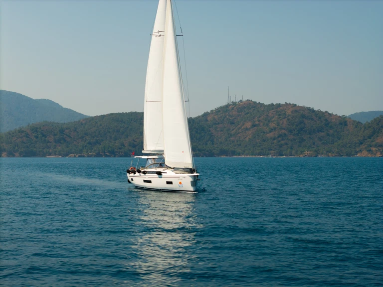 Bavaria Bavaria C46 charter bareboat or skippered in  Fethiye